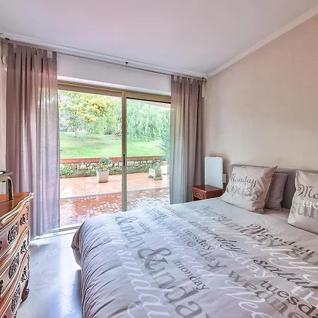 Weekome L'Olivaie - Juan Les Pins Apartment *