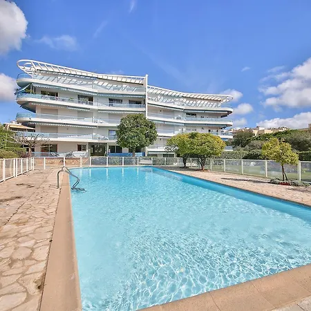 Weekome L'Olivaie - Juan Les Pins Apartment *